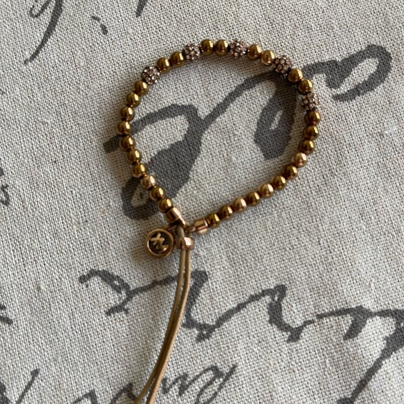 Micheal Kors adjustable rose gold bracelet - Picture 4 of 6